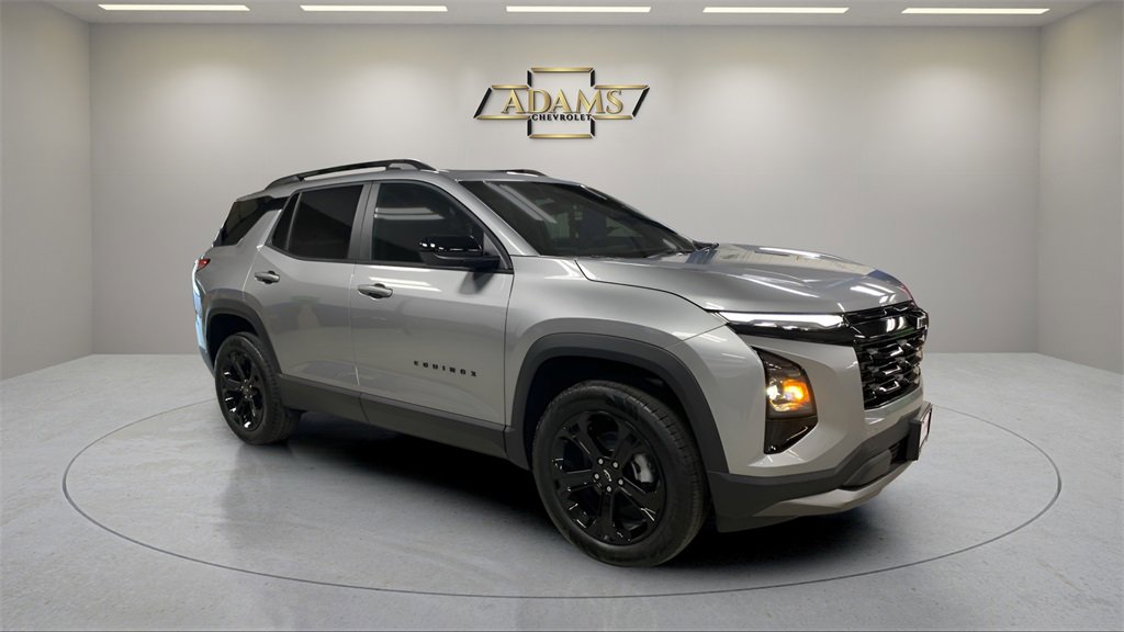 2026 Chevrolet Equinox LT photo 9