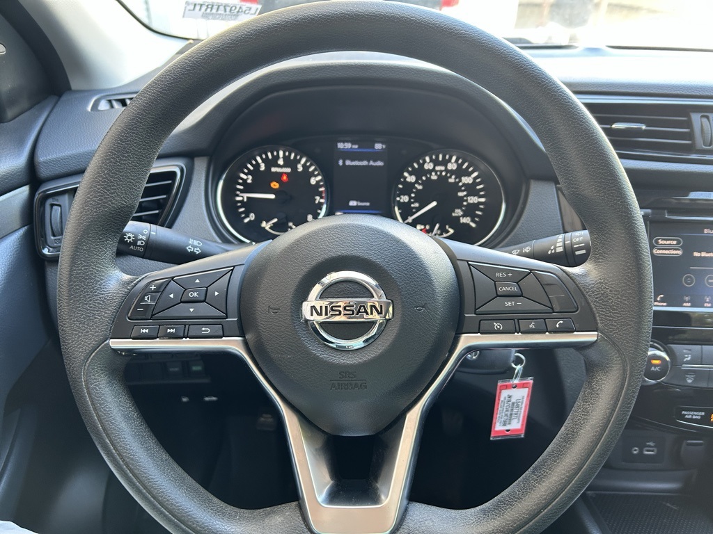 2020 Nissan Rogue Sport S photo 6