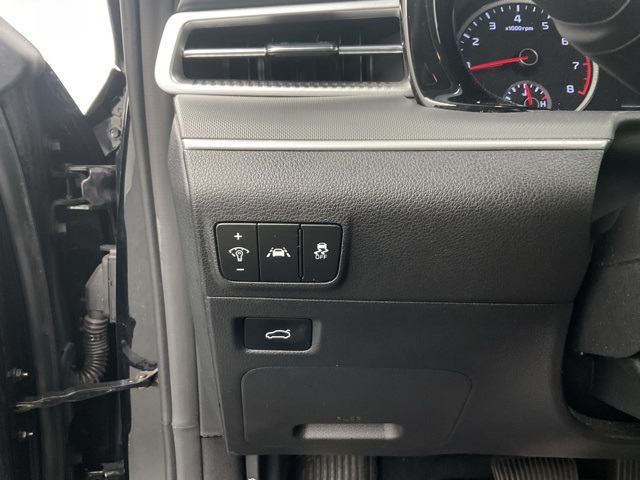 2023 Kia K5 LXS photo 14