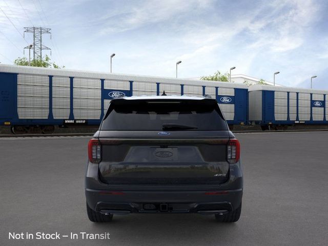 2025 Ford Explorer ST-Line photo 3
