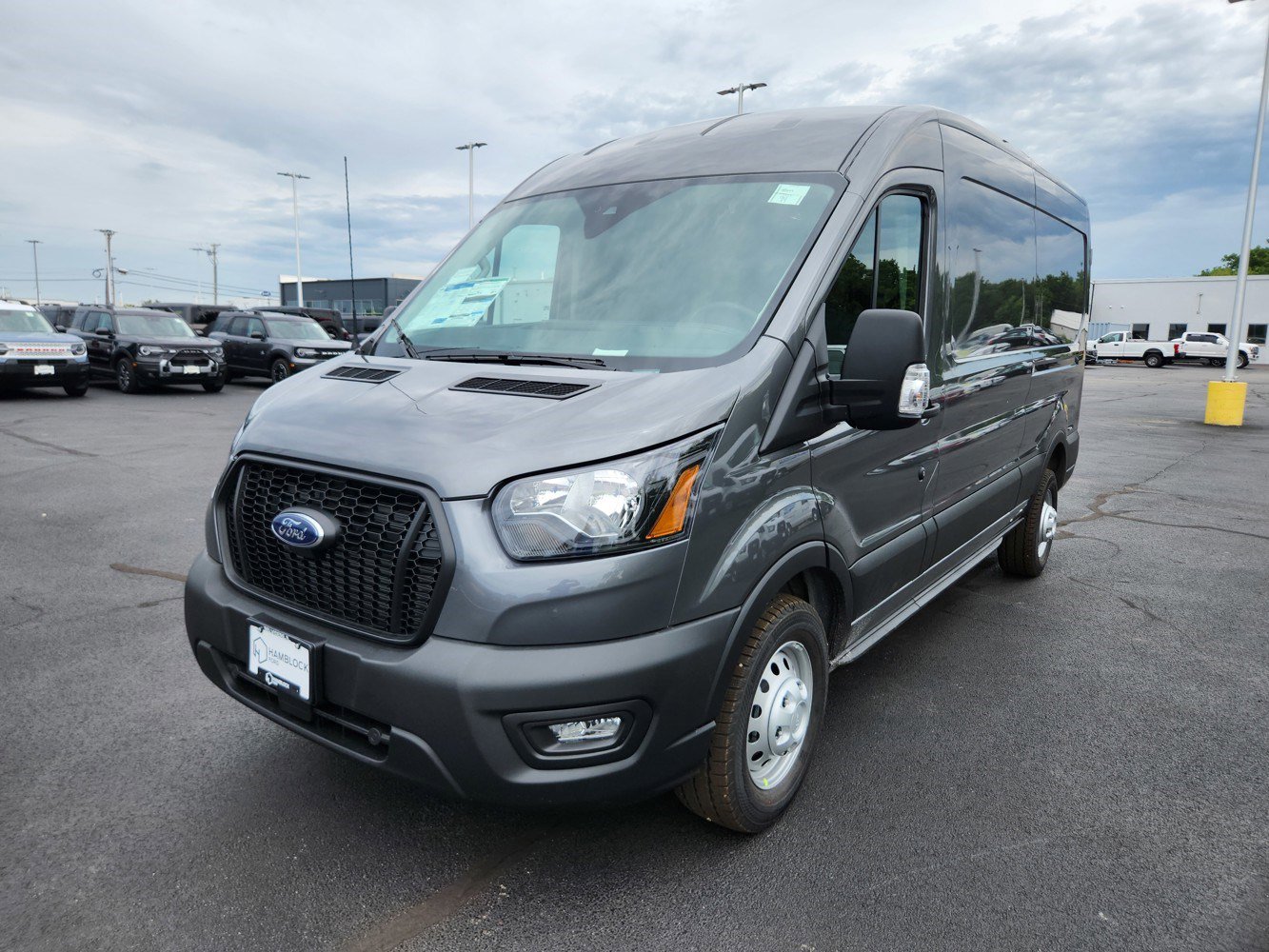 2025 Ford Transit Cargo Van photo 3