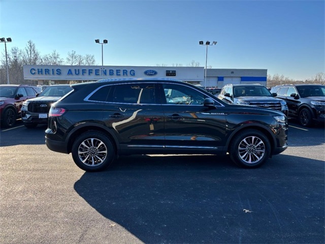 2022 Lincoln Nautilus Reserve's photo