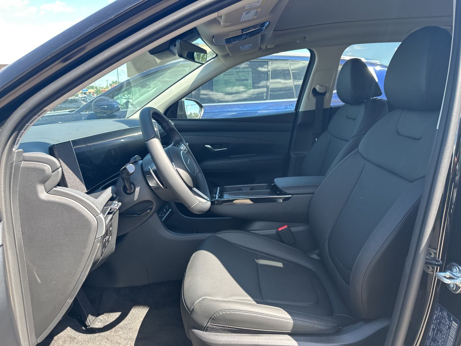 2025 Hyundai Tucson Hybrid SEL Convenience photo 11