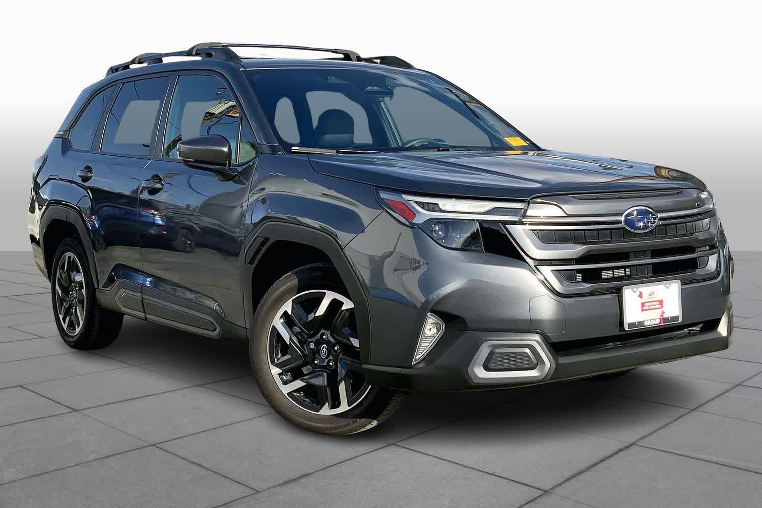 2025 Subaru Forester Limited photo 2