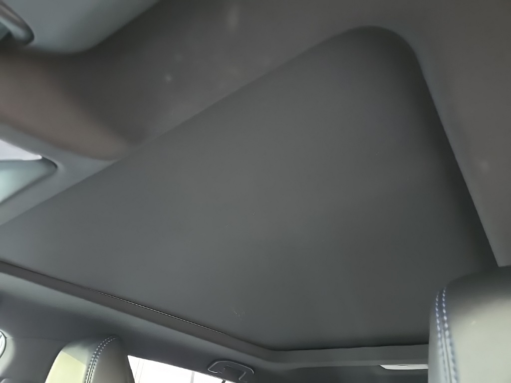 2022 Toyota RAV4 Hybrid XSE photo 69