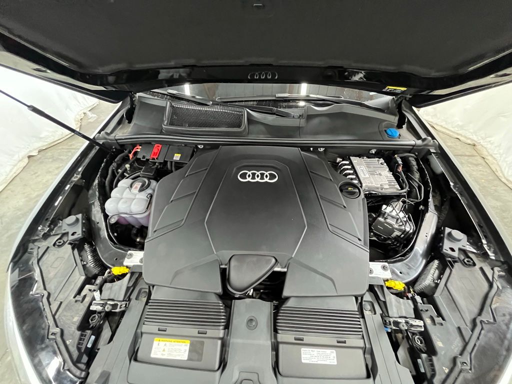 2025 Audi Q7 55 Premium Plus photo 29