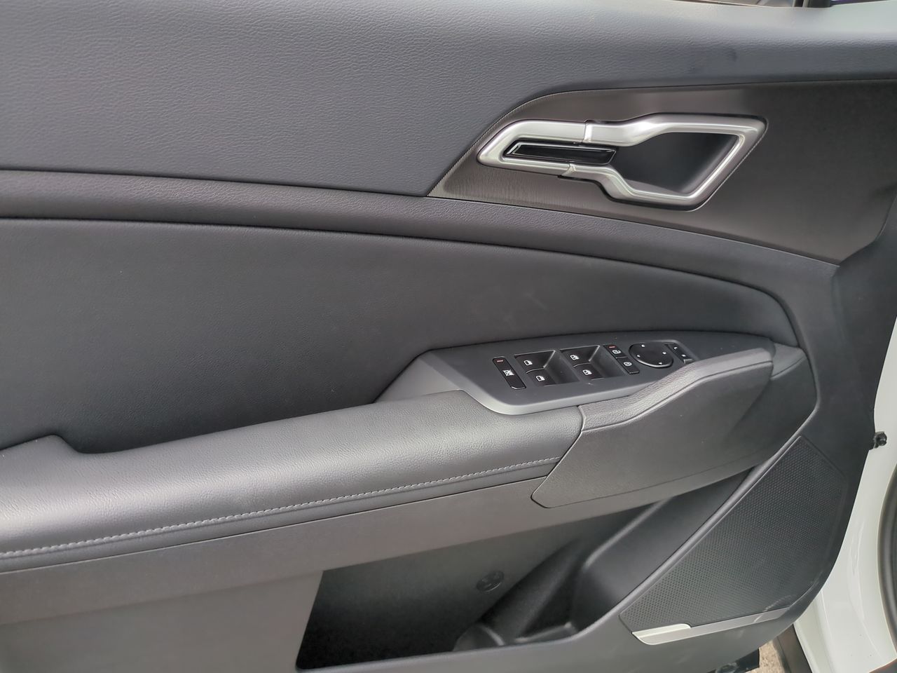 2026 Kia Sportage Hybrid EX photo 20