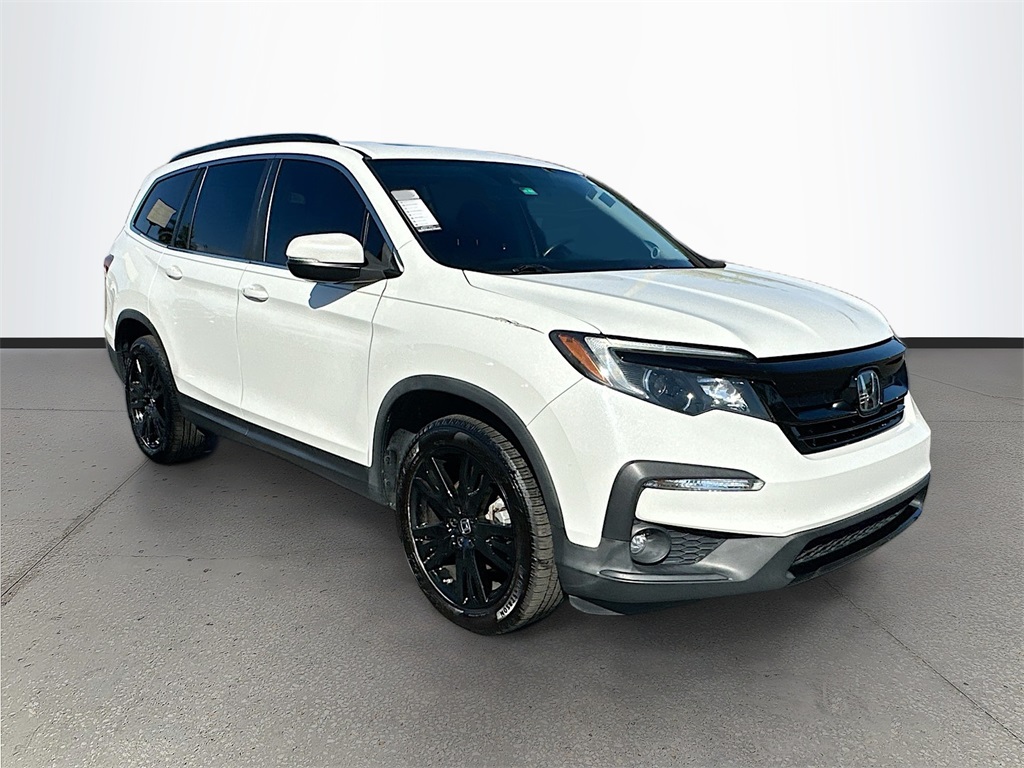 2022 Honda Pilot SE's photo