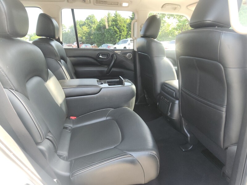 2021 Infiniti QX80 Luxe photo 19