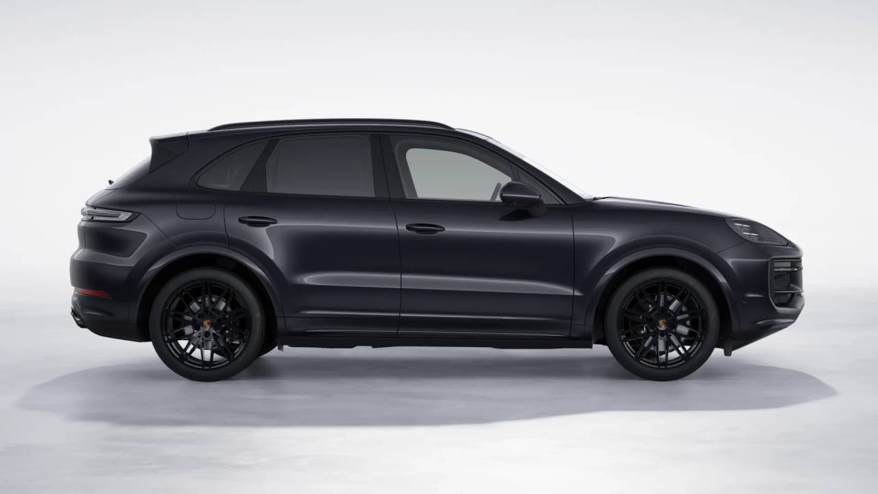 2026 Porsche Cayenne photo 6