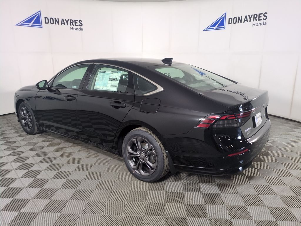 2025 Honda Accord Hybrid EX-L photo 3