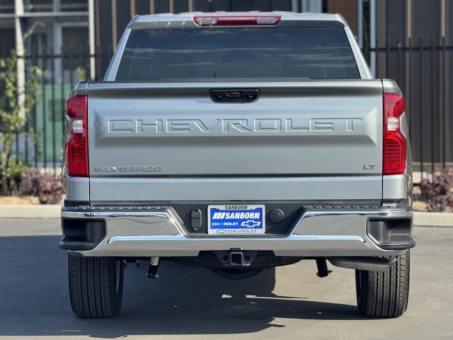 2026 Chevrolet Silverado 1500 LT photo 4