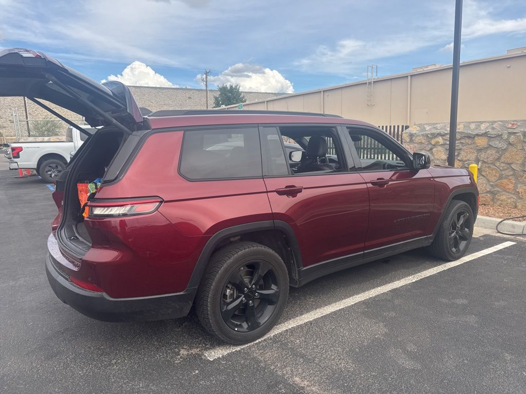 2021 Jeep Grand Cherokee Altitude photo 6
