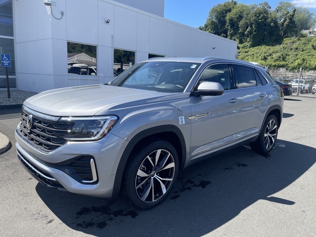 2026 Volkswagen Atlas Cross Sport SEL Premium R-Line photo 3