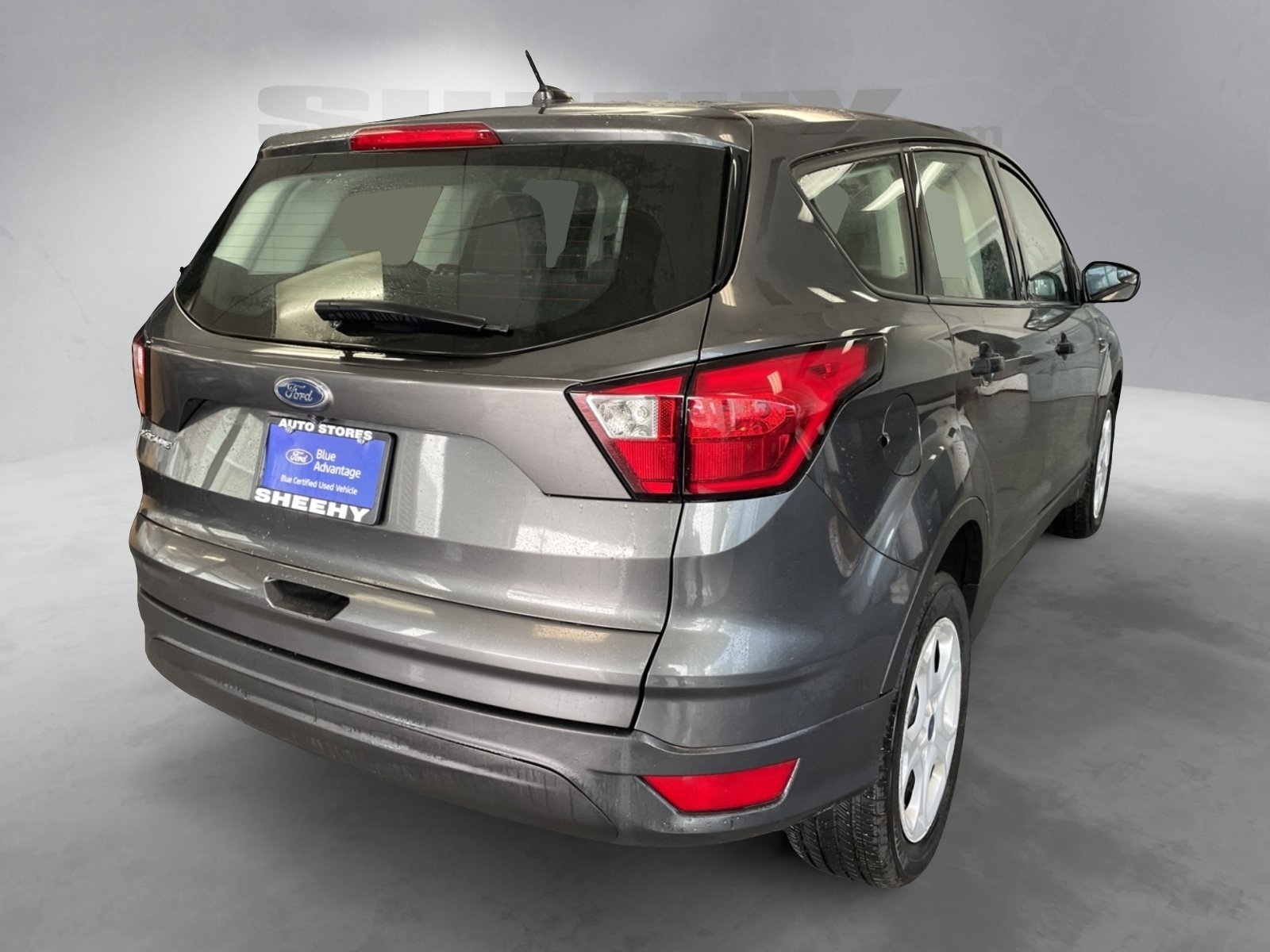 2019 Ford Escape S photo 10
