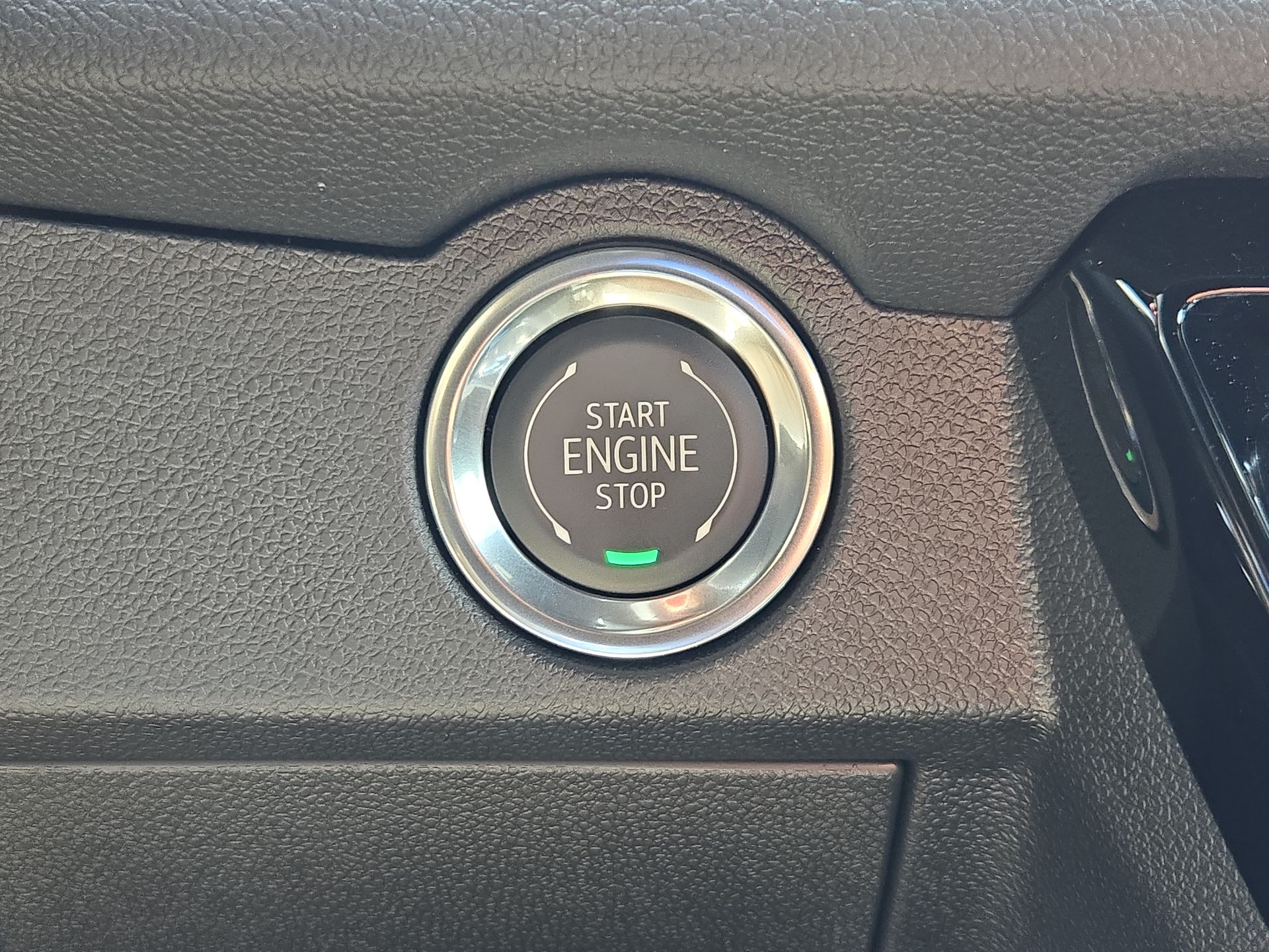 2025 Chevrolet Traverse photo 22
