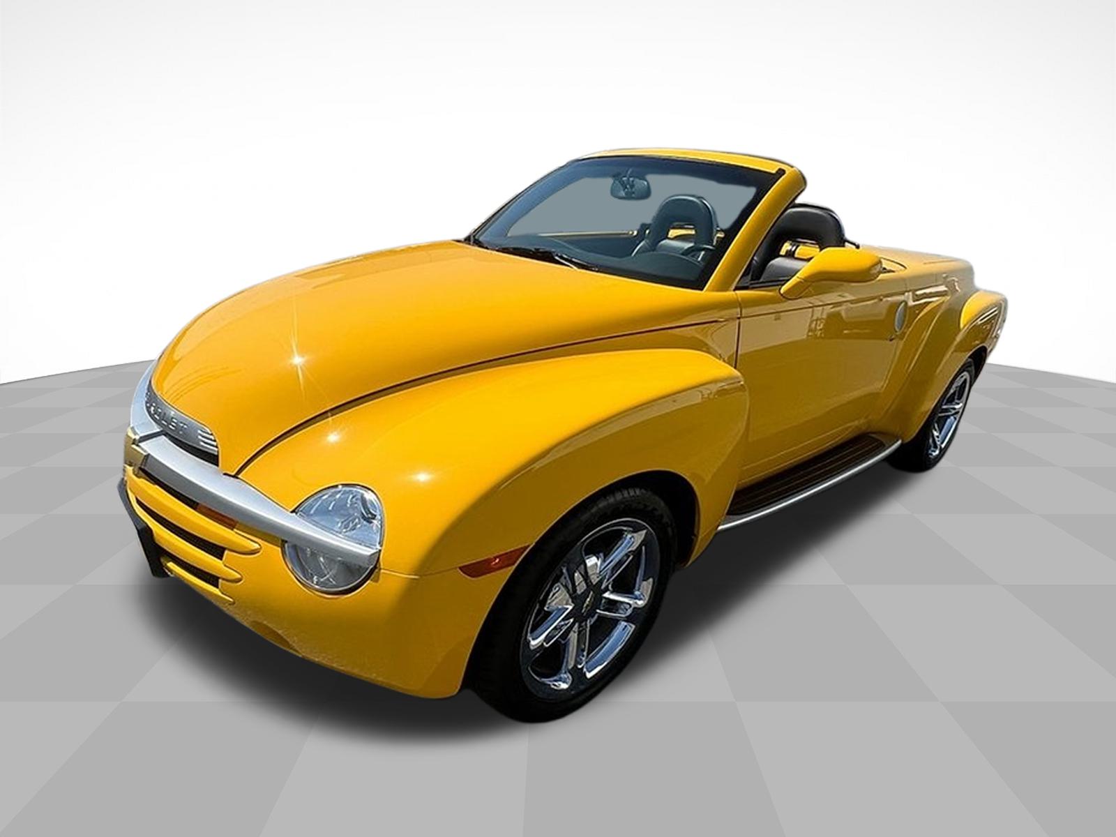 2005 Chevrolet SSR Base photo 24