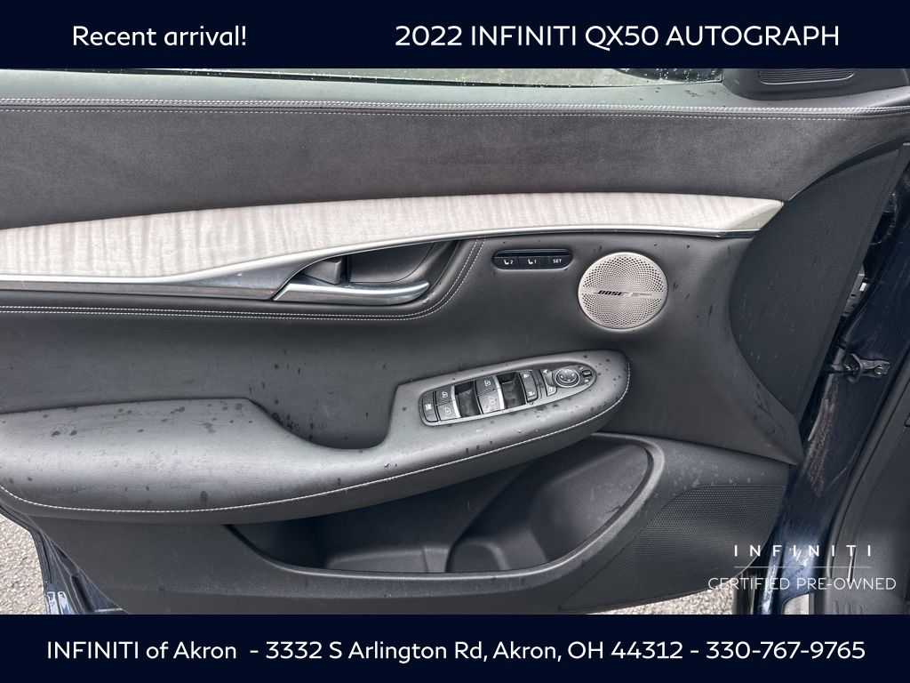 2022 Infiniti QX50 Autograph photo 2