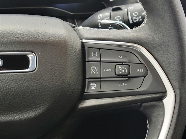 2025 Jeep Grand Cherokee Limited photo 27