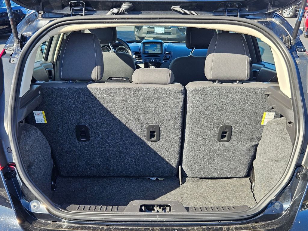 2019 Ford Fiesta SE photo 25