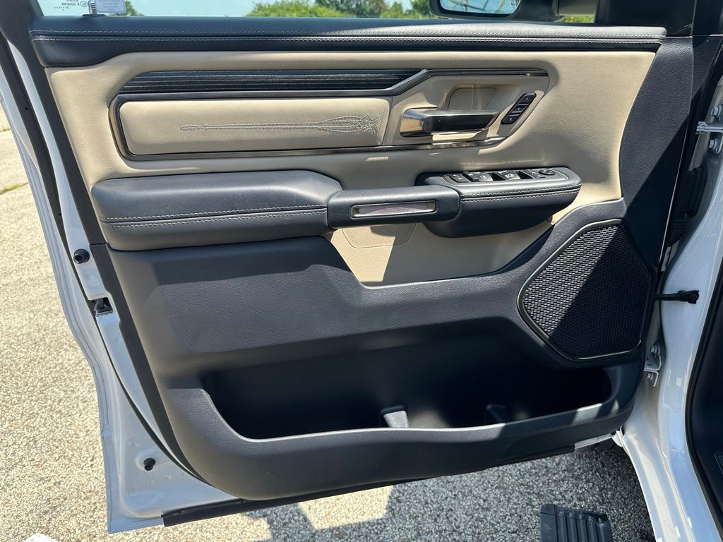 2021 Ram 1500 Limited photo 11