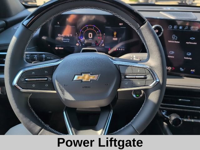 2026 Chevrolet Traverse photo 7