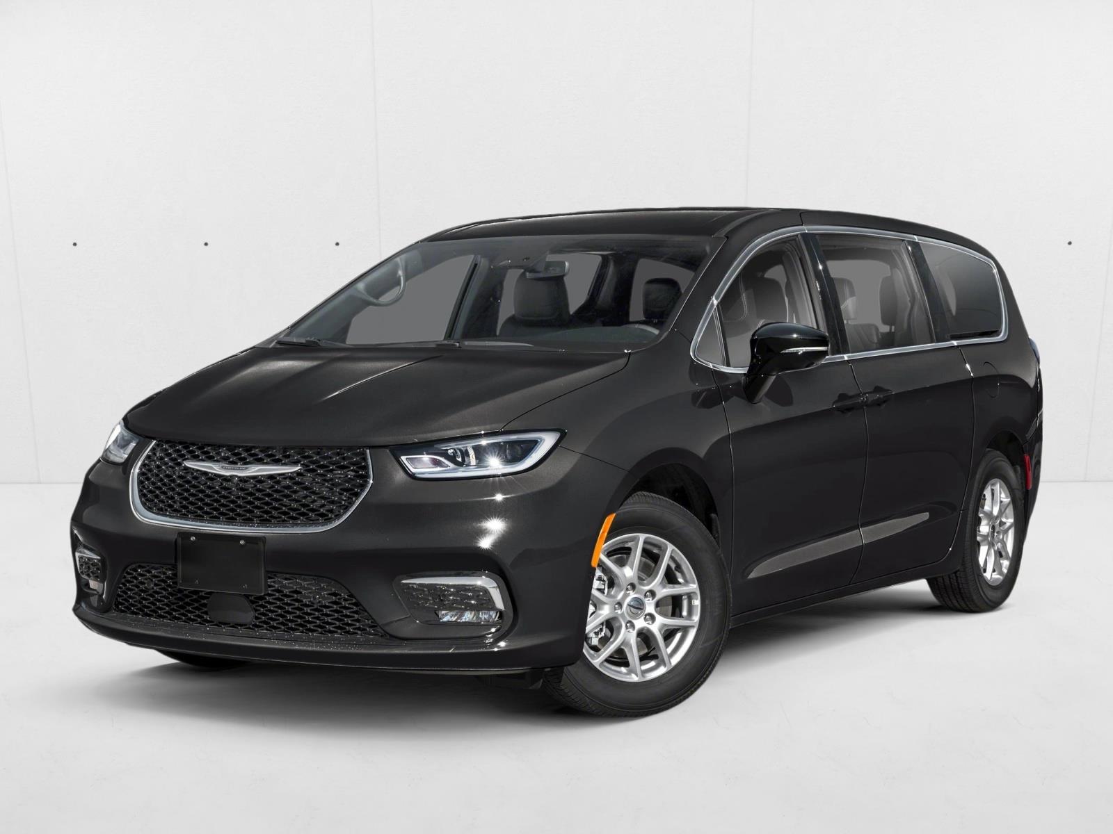 2026 Chrysler Pacifica Limited's photo