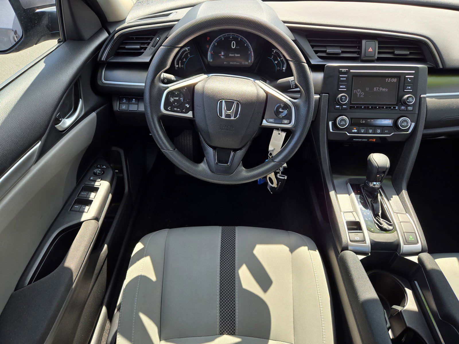 2020 Honda Civic LX photo 11