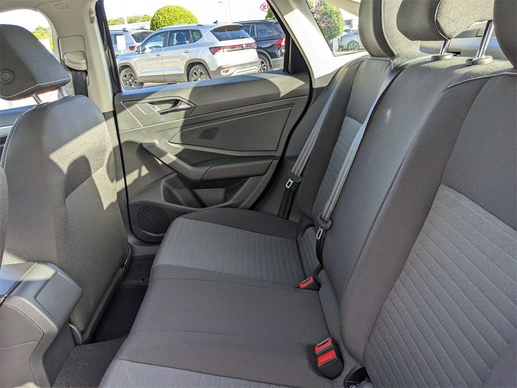 2025 Volkswagen Jetta 1.5T S photo 16