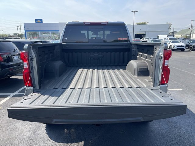 2025 Chevrolet Silverado 1500 RST photo 6