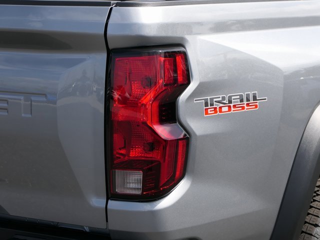 2026 Chevrolet Colorado Trail Boss photo 3