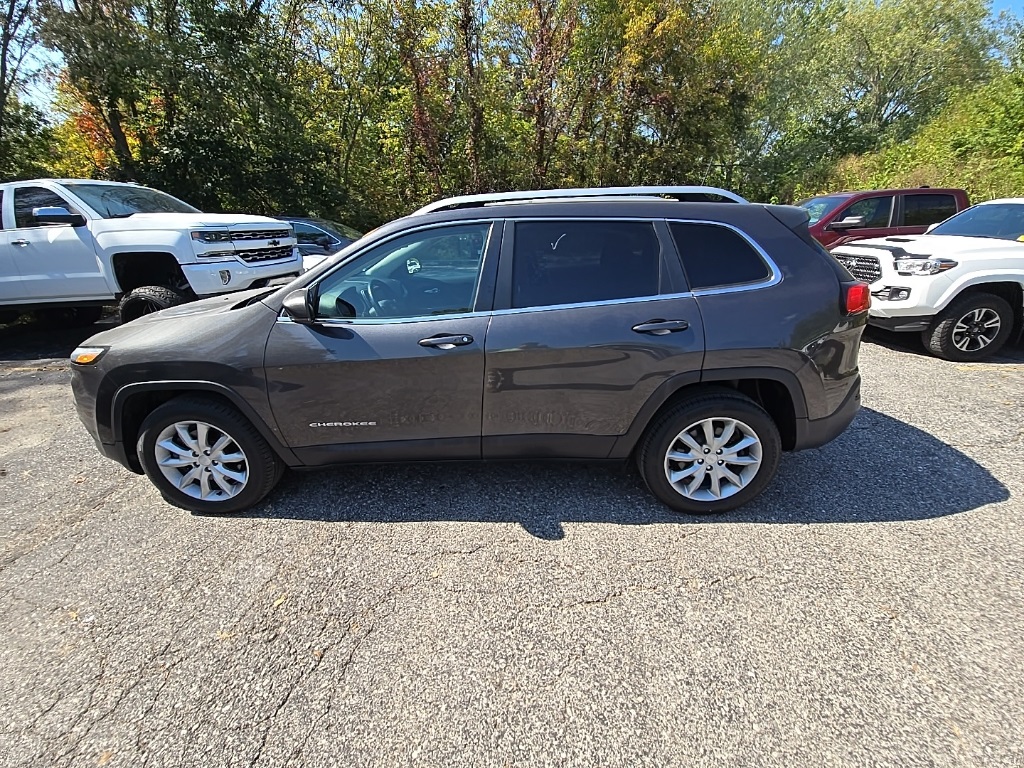 2016 Jeep Cherokee Limited photo 3