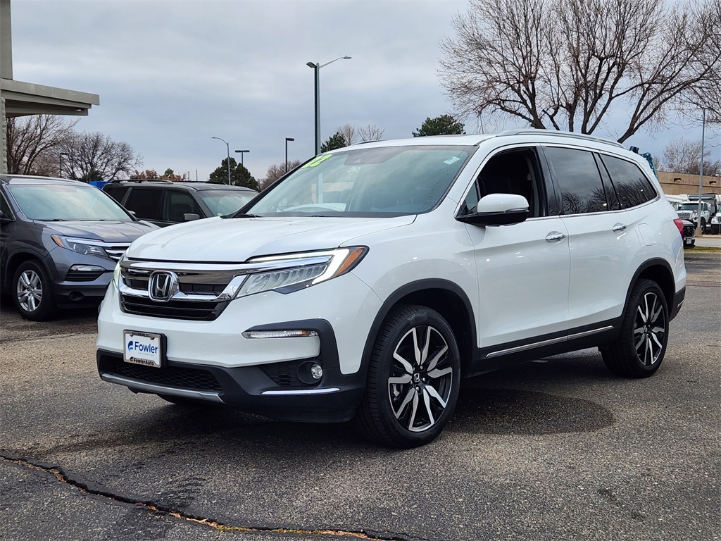 2022 Honda Pilot Touring photo 2