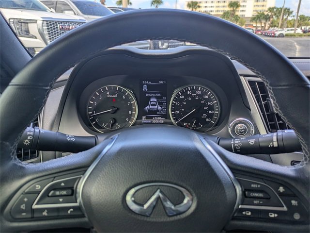 2022 Infiniti Q60 Luxe photo 27