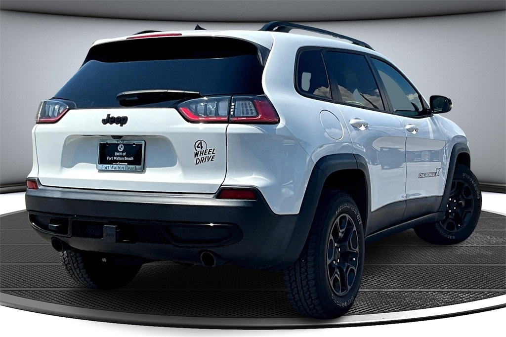 2022 Jeep Cherokee X photo 3
