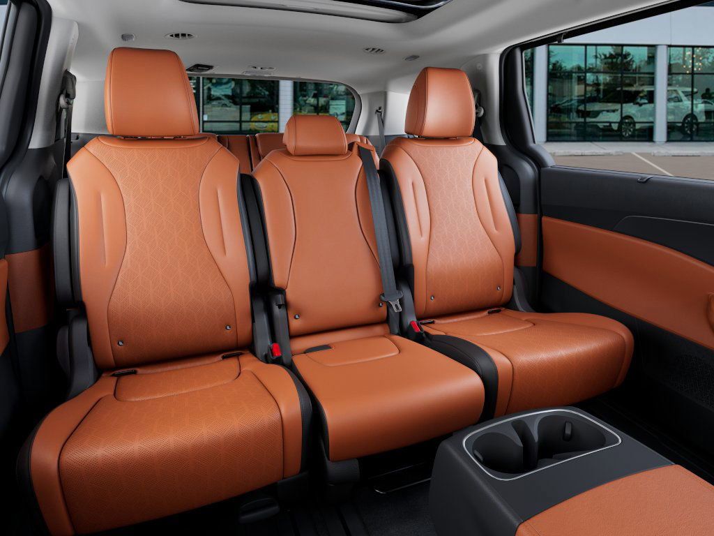 2026 Kia Carnival SX Prestige photo 14