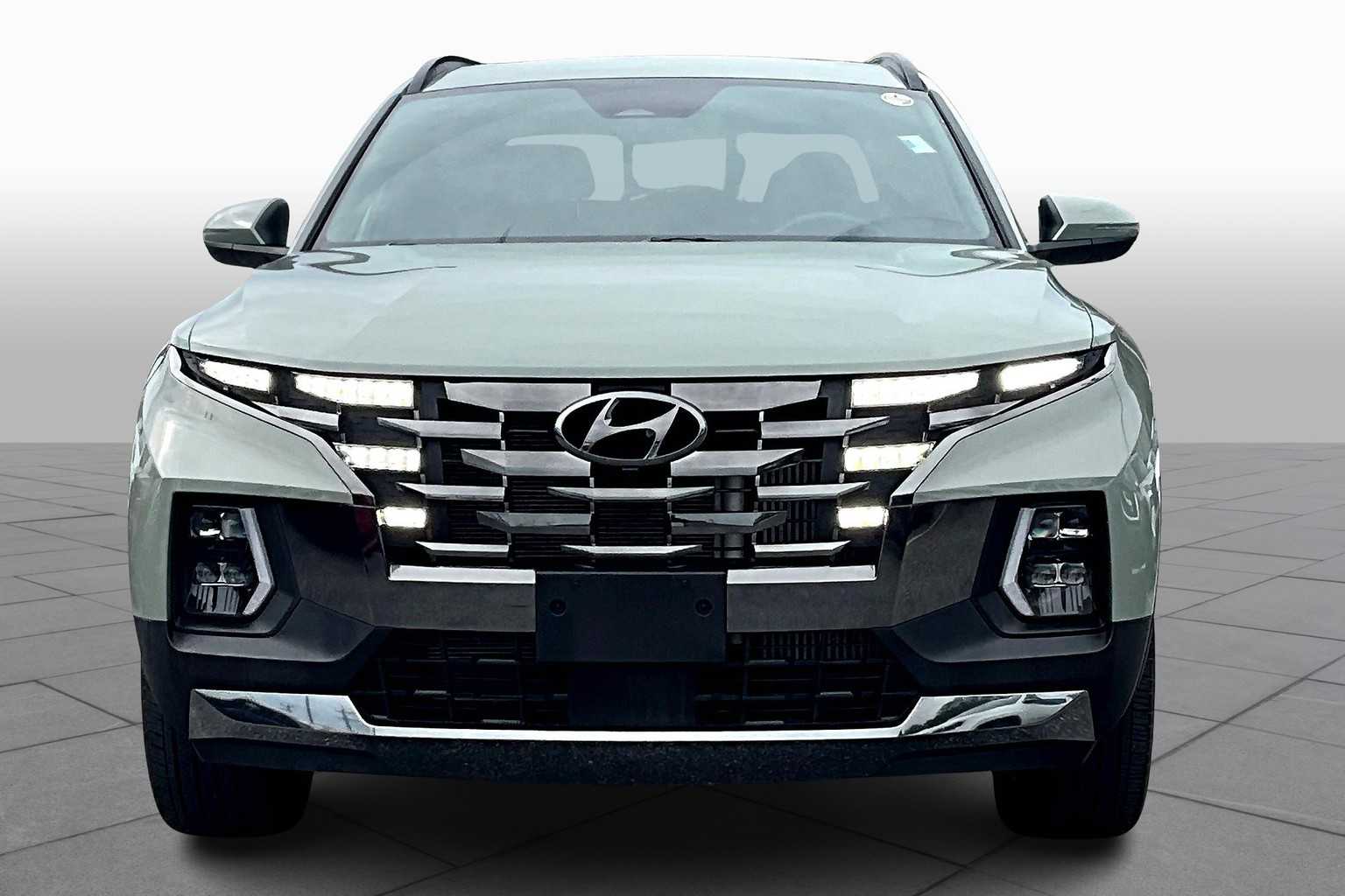 2022 Hyundai Santa Cruz Limited photo 3