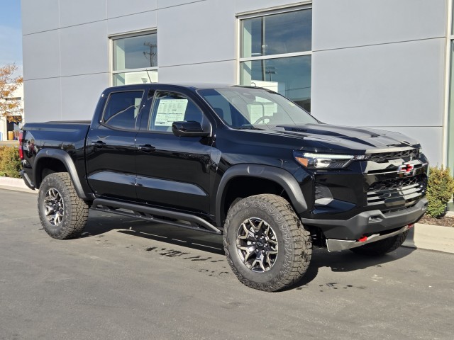 2026 Chevrolet Colorado ZR2 photo 3