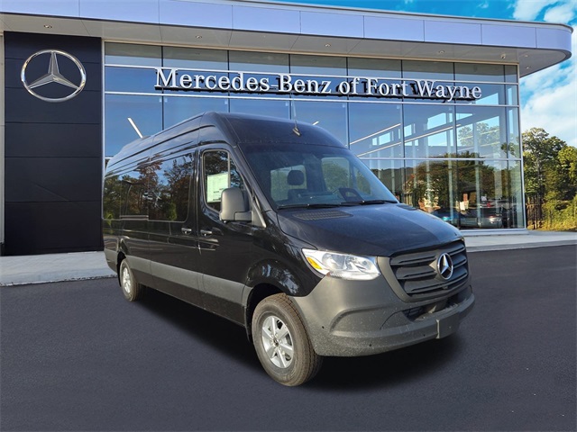 2026 Mercedes-Benz Sprinter Passenger Van Base's photo
