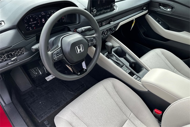 2025 Honda Accord SE photo 9
