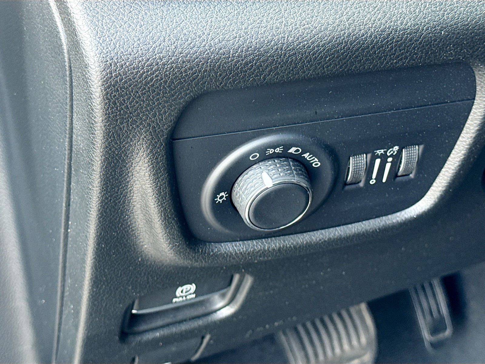 2022 Jeep Grand Cherokee Altitude photo 7