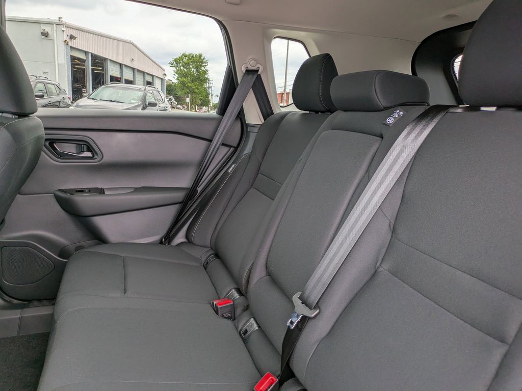 2026 Nissan Rogue S photo 12