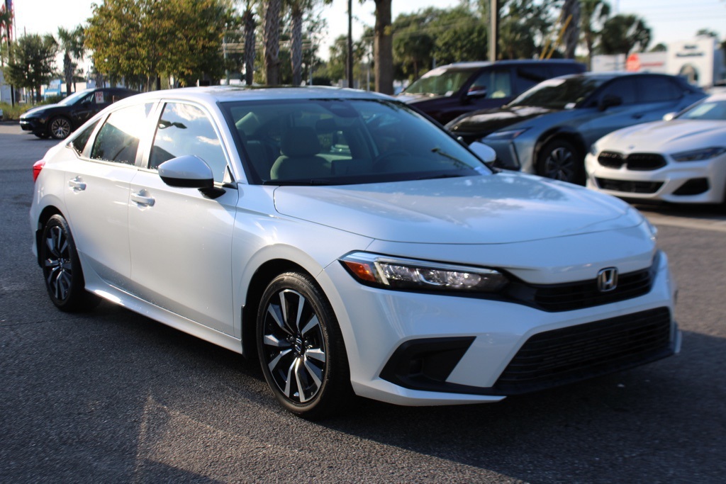 2022 Honda Civic EX photo 3