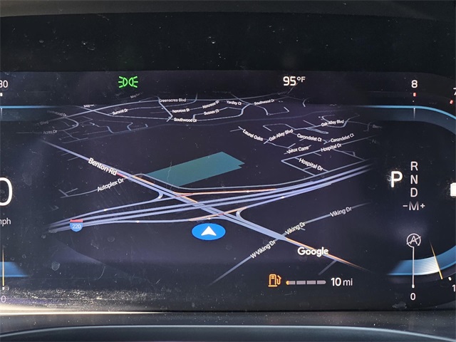 2022 Volvo XC60 B5 Momentum photo 13