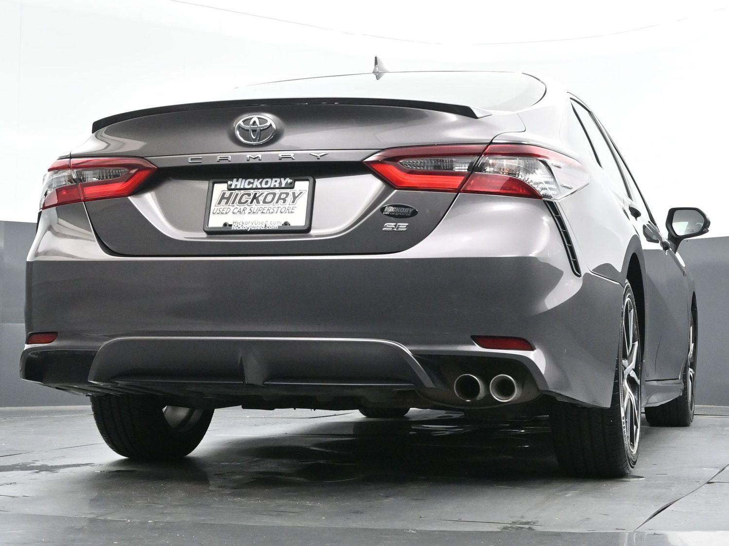 2022 Toyota Camry SE photo 45