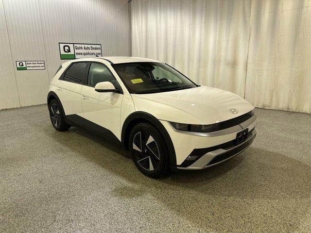 2026 Hyundai Ioniq 5 SE photo 3