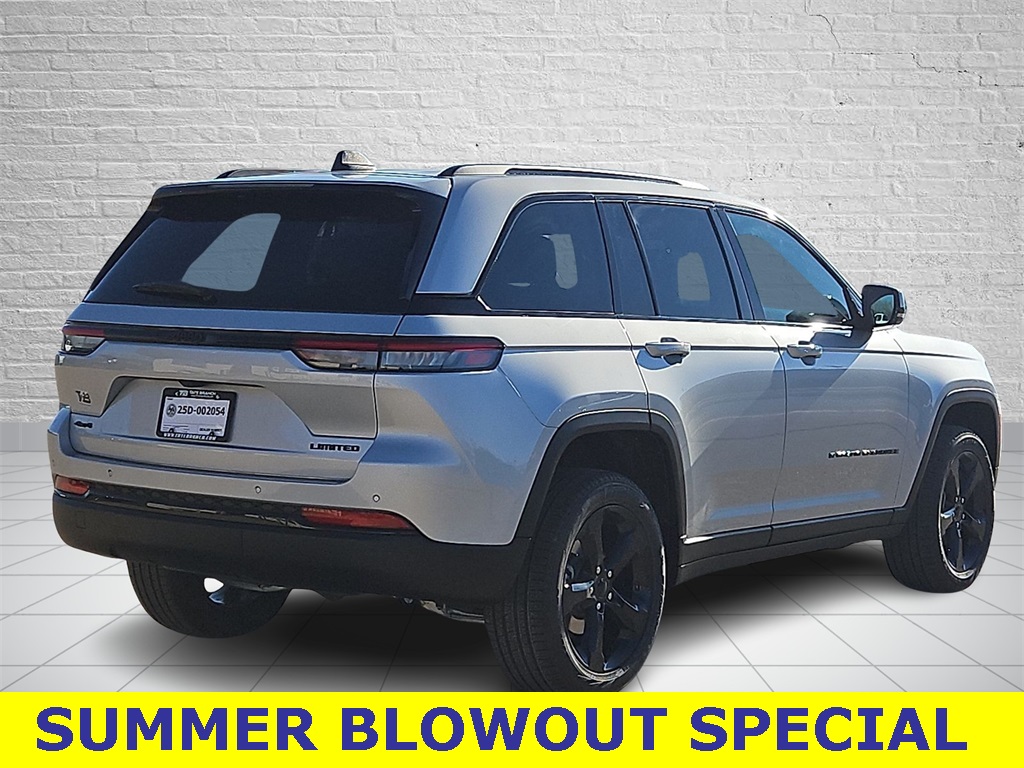 2025 Jeep Grand Cherokee Limited photo 4