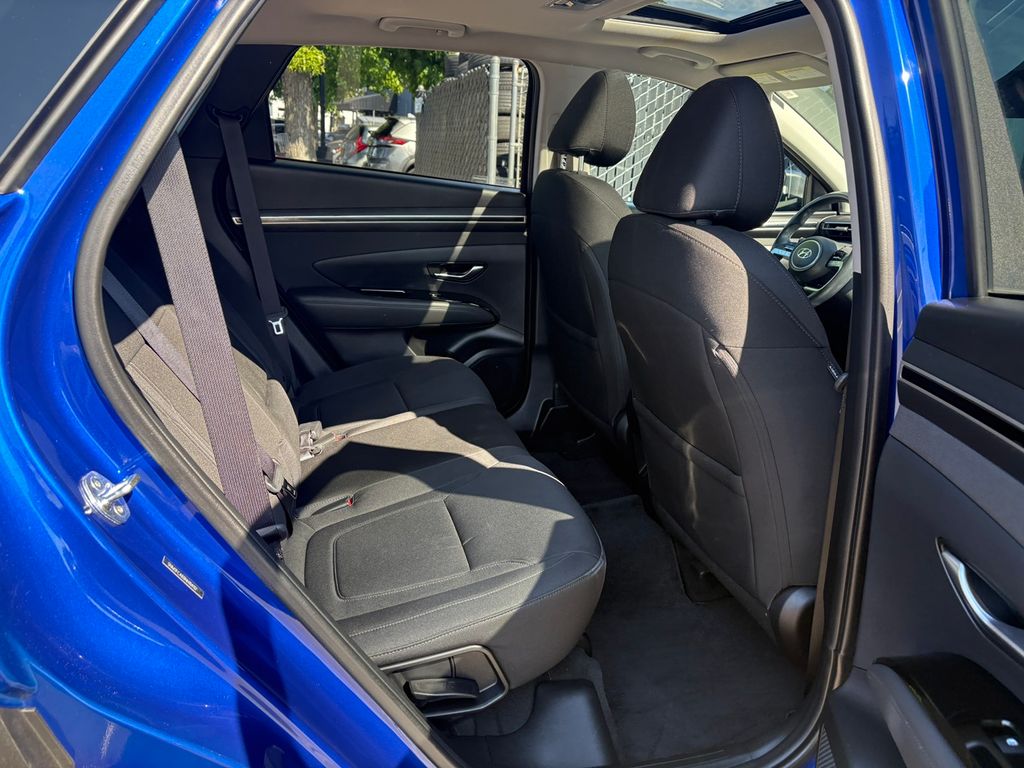 2022 Hyundai Tucson SEL Convenience photo 28
