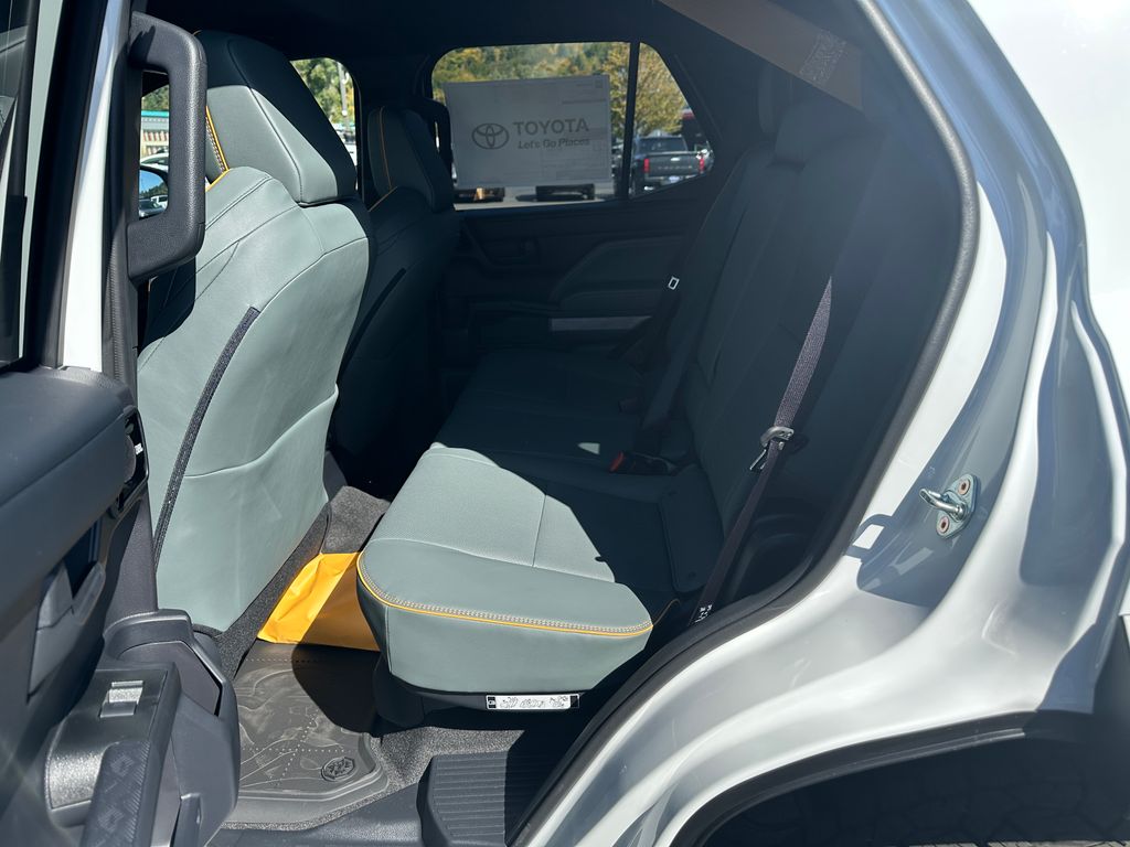 2025 Toyota 4Runner photo 10