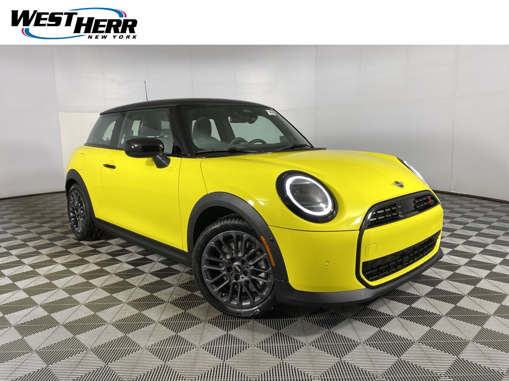 2026 MINI Hardtop 2 Door S's photo